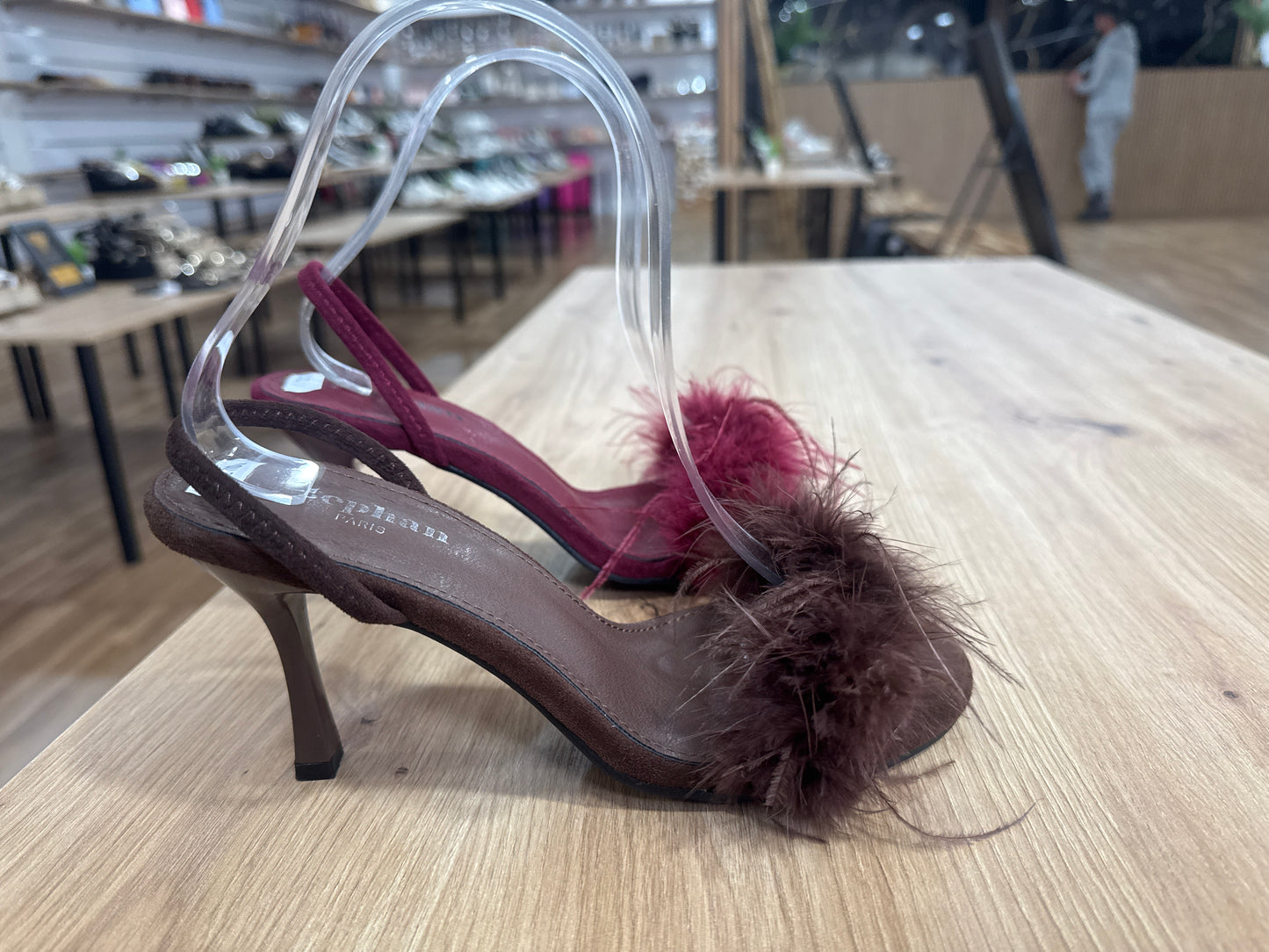 Tacón pluma