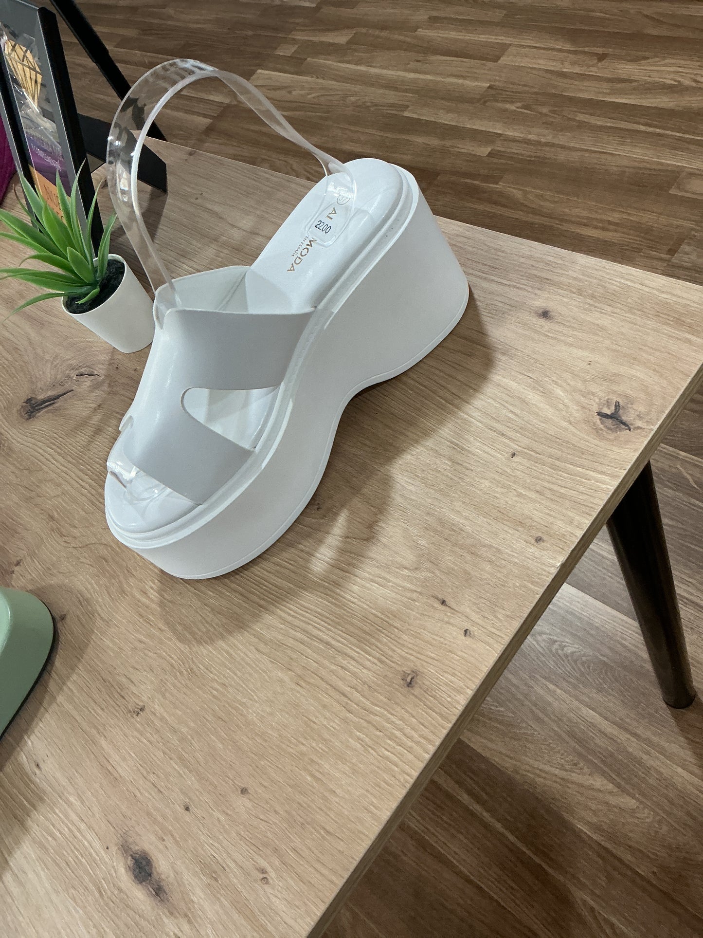 Zancos blancos