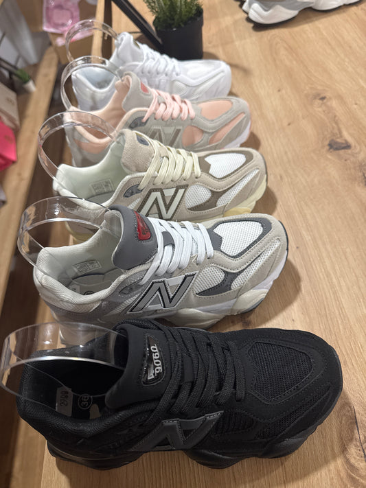 New Balance 9060 mujer